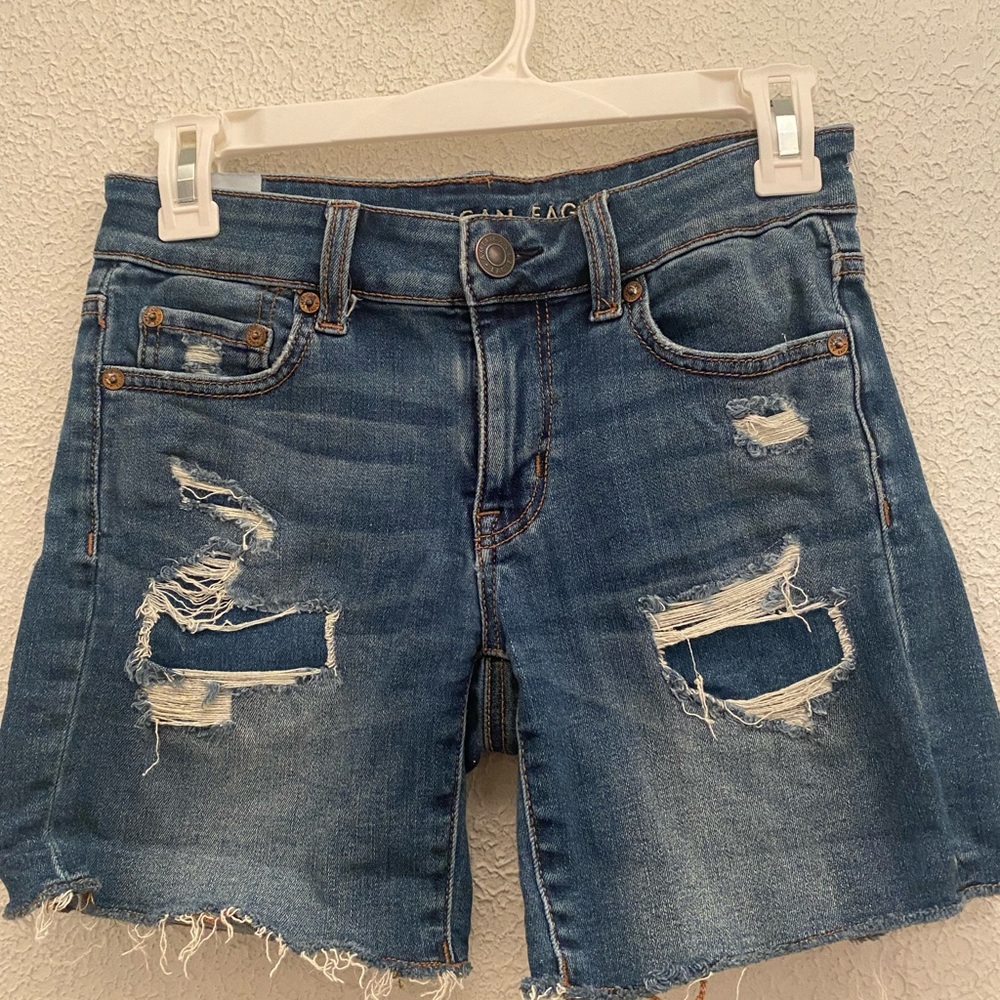 American Eagle ripped stretch shorts 0